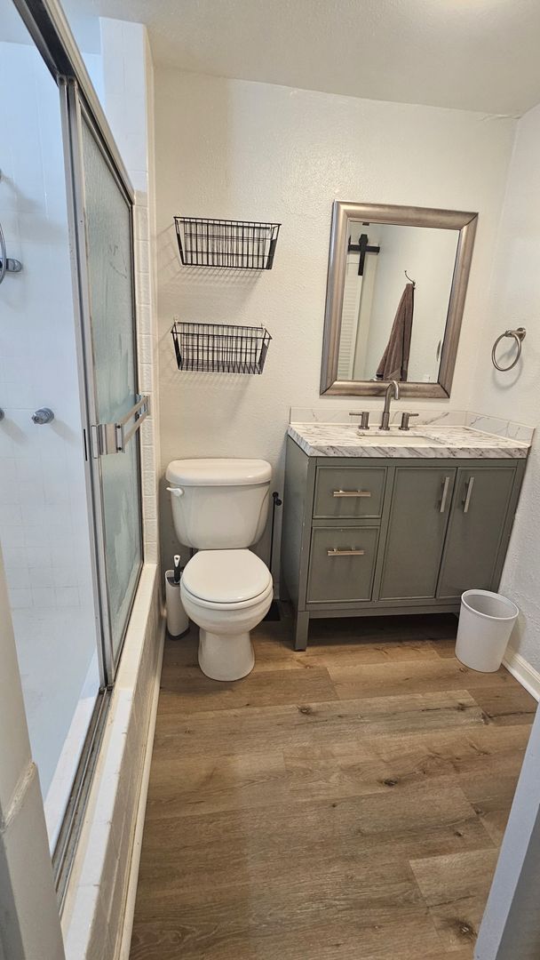 Photo - Studio, 1 covered parking with Murphy bed