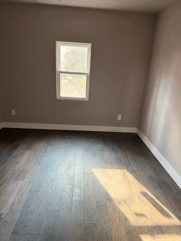 Photo - 821 Everett Springs Rd