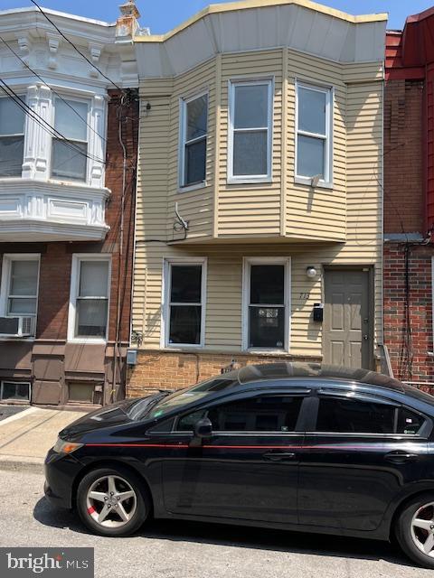 Photo - 713 Watkins St Townhome