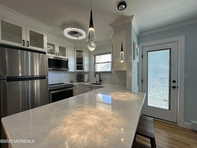 Photo - 98 Wharfside Dr