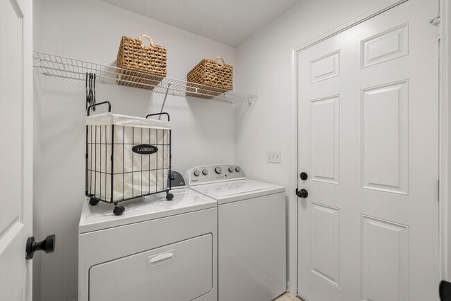 Photo - 515 Pearson Town Rd