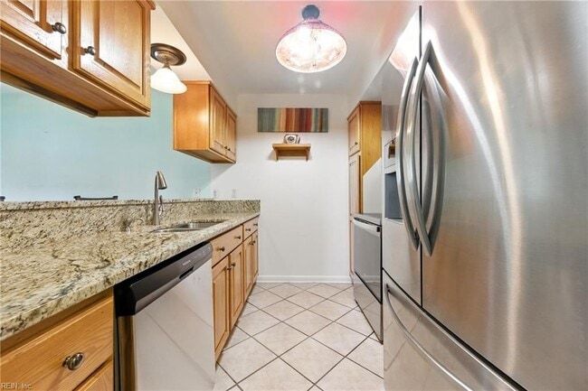 Photo - 117 Roane Dr Unit C