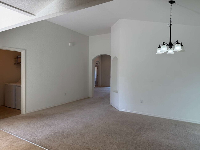 Photo - 737 Buccaneer Blvd
