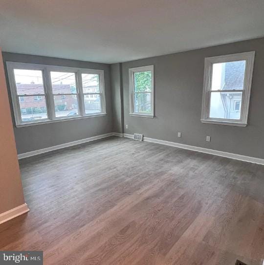 Photo - 3633 Berry Ave