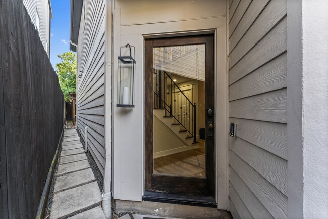 Photo - 1305 Birdsall St
