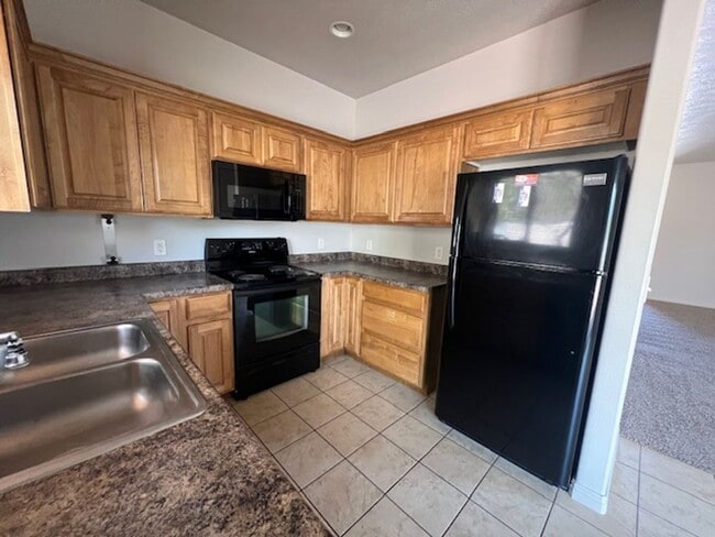 Photo - 441 N 2480 W