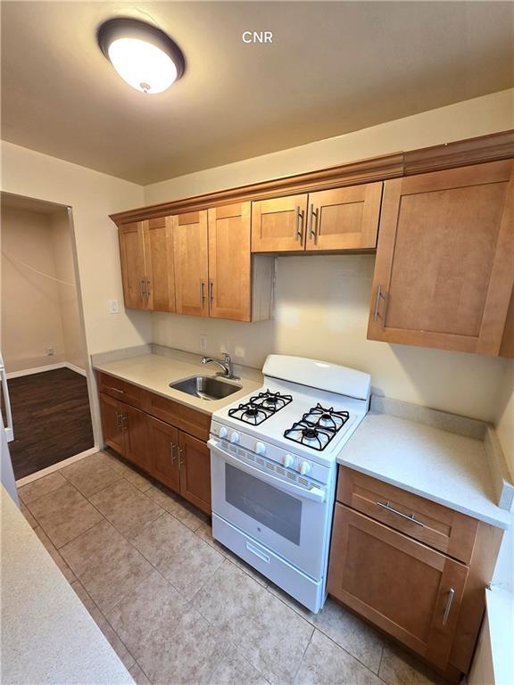 Photo - 120 E 93rd St Apartment Unit 4