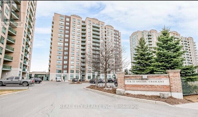 Photo - 11 Oneida Crescent Unit 305