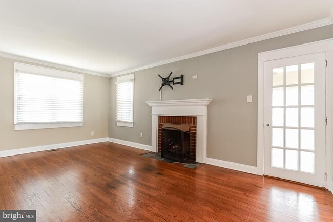 Building Photo - 227 Delview Ln Rental