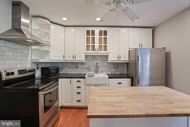 Building Photo - 2050 Winged Foot Ct