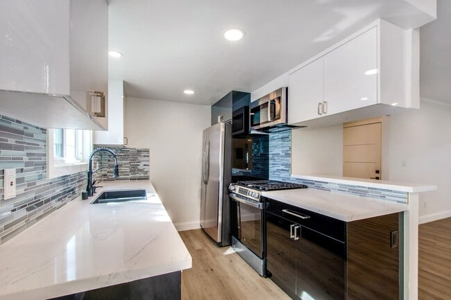 Photo - 117 Avenida Algodon Unit B