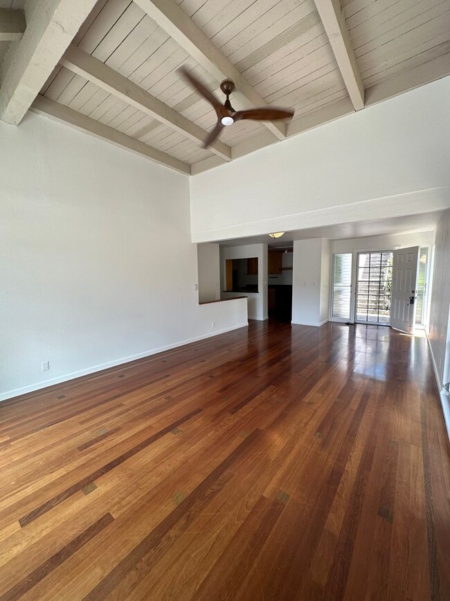 Photo - Spacious, Fully Renovated, 3 bedroom 2 bat...