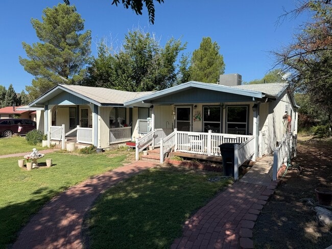 Photo - 56 Foot Grove Ln