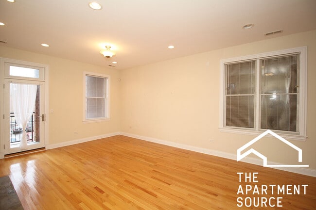 Photo - 1401 W Altgeld St Unit 2A