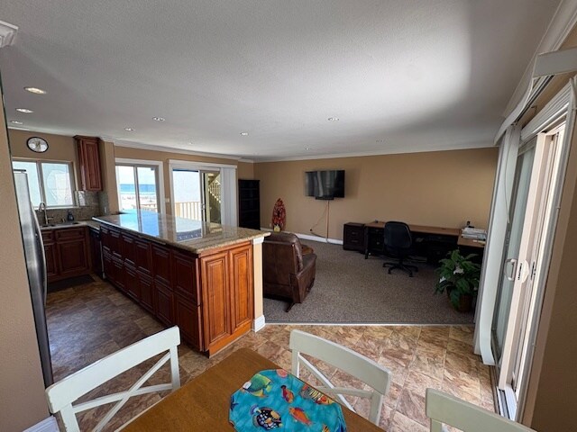 Photo - 711 Pacific Coast Hwy