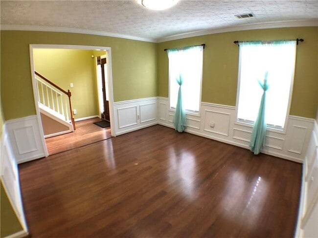 Photo - 3337 Baymount Way