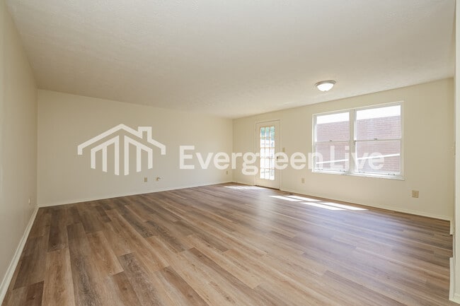 Photo - 8755 Mardi Gras Dr Unit 8755 Mardi Gras Dr