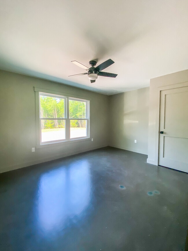 30 Lombard Dam Rd