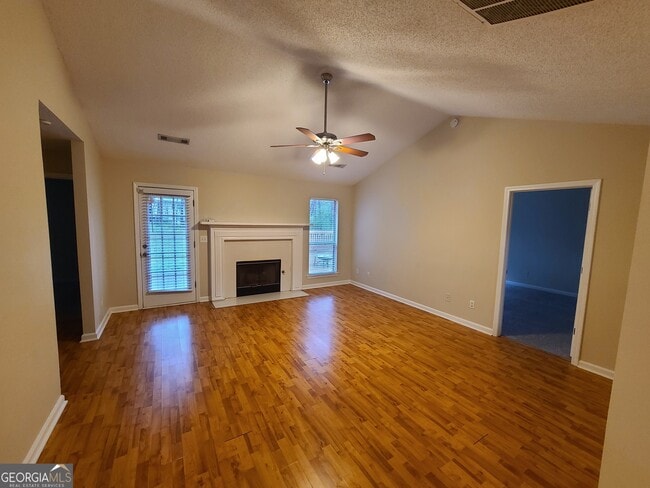 Photo - 206 Bradford Station Dr