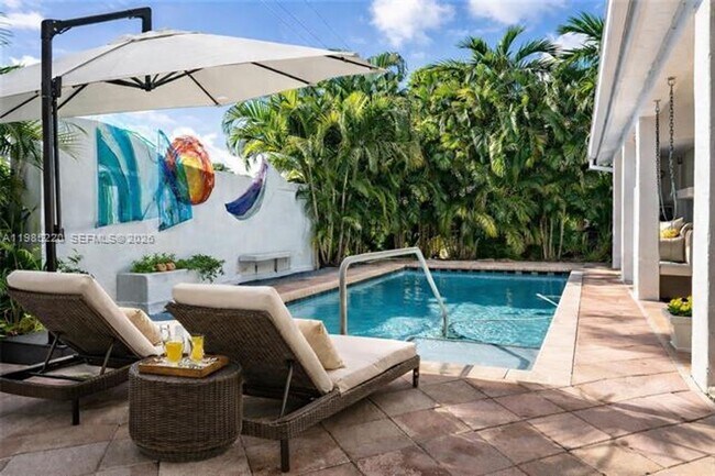 Photo - 8300 SW 31st St