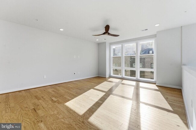 Photo - 13331 Launders St