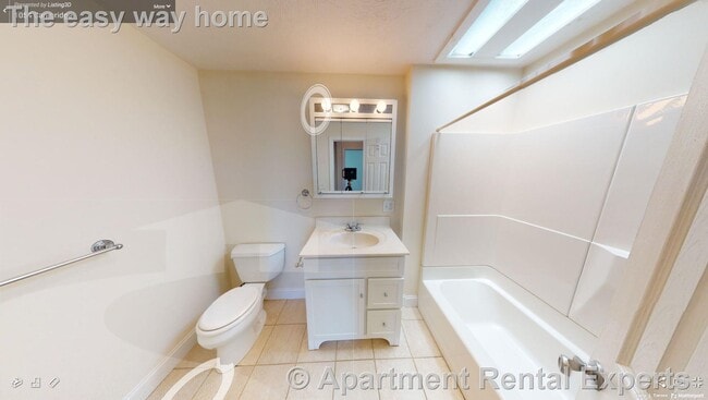 Photo - 1056 Cambridge St Unit #2R