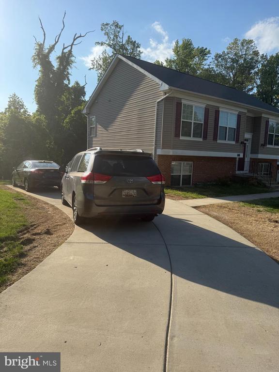 Building Photo - 6518 60th Ave