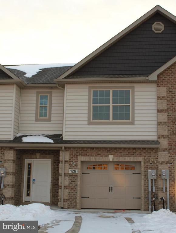 Photo - 129 Delano Dr Townhome