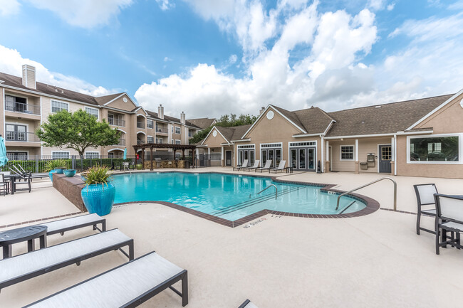 Plaza at San Jacinto - Plaza at San Jacinto Apartments