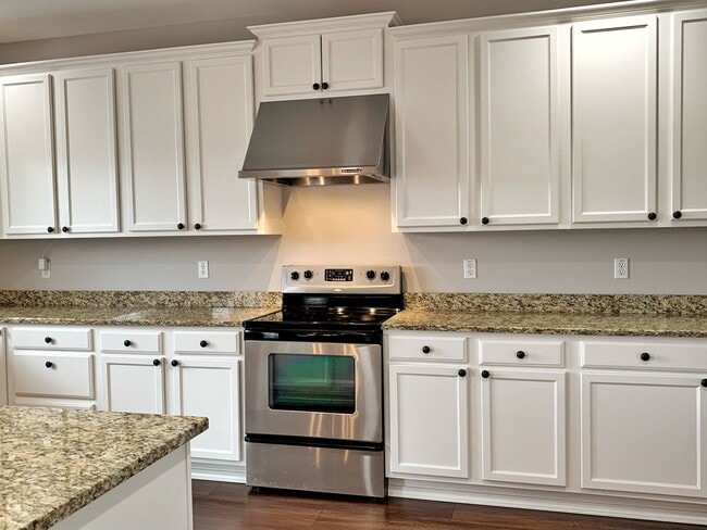 Photo - Remodeled open home in Maple Valley