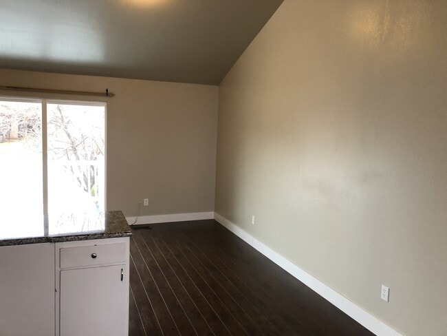 Photo - 1790 E 5725 S