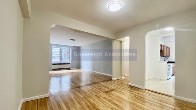 Photo - 500 Kappock St Apartment Unit 5L