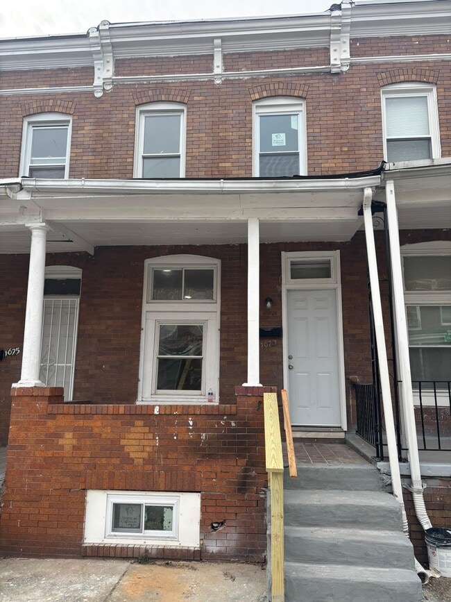 Building Photo - 1673 Cliftview Ave