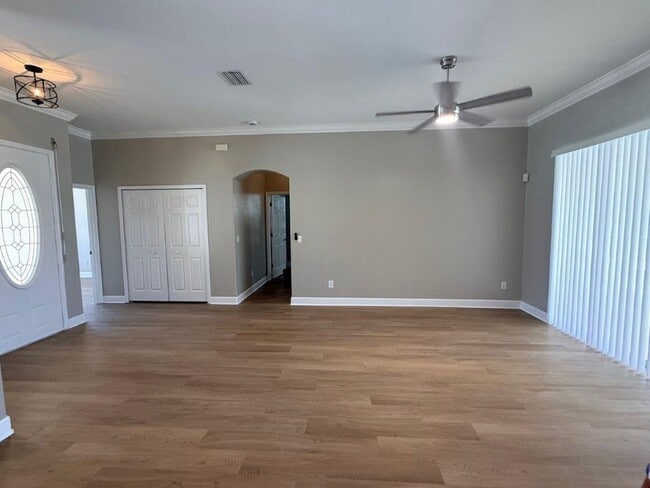 Photo - 3838 Peacock Dr