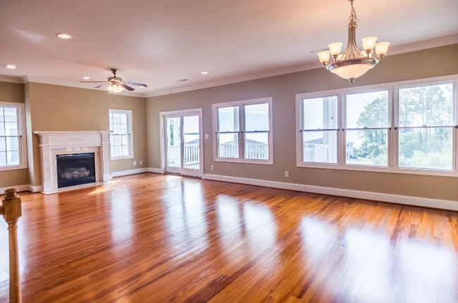 Photo - 1129 Bennett Rd