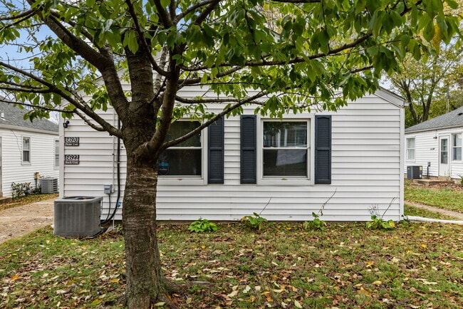 Photo - 6620 Wise Ave