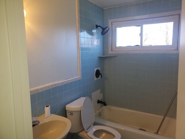 Photo - Lease to Purchase Located in Del City!