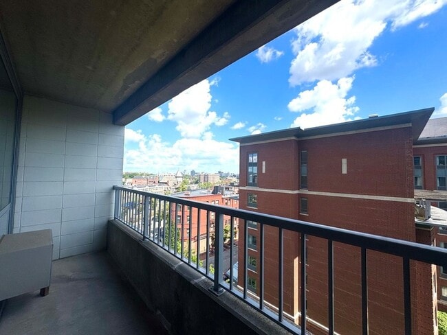Photo - 133 Park St Unit 706