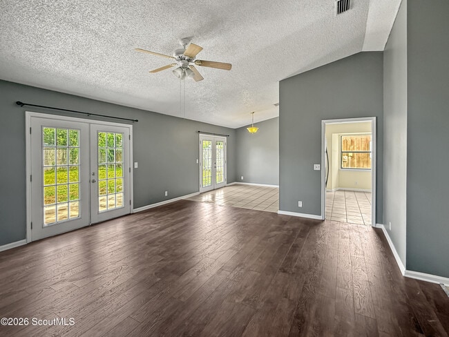 136 Cherry Point Dr