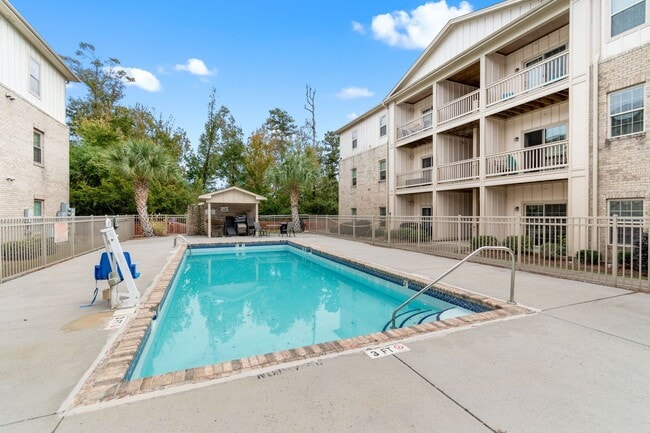 Photo - Experience the Heart of It All - at Covil Garden Condominiums! Unit Covil Garden