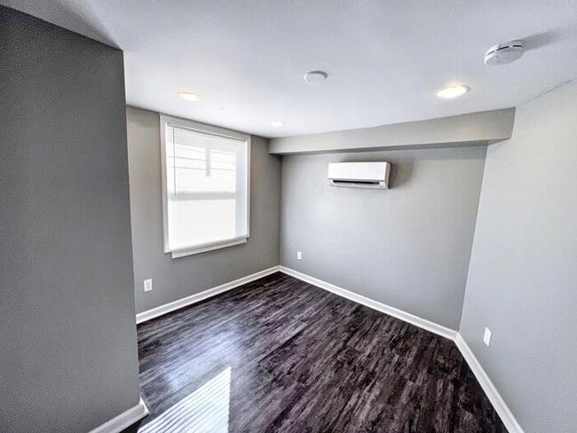 Photo - 8102 4th Ave S Unit b