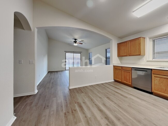 Photo - 12613 W Reade Ave