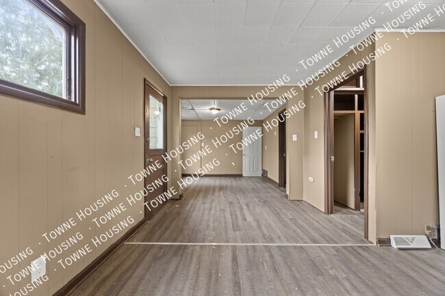 Photo - 1361 North Ave Unit 1