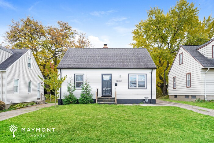 Photo - 12426 Shady Oak Blvd