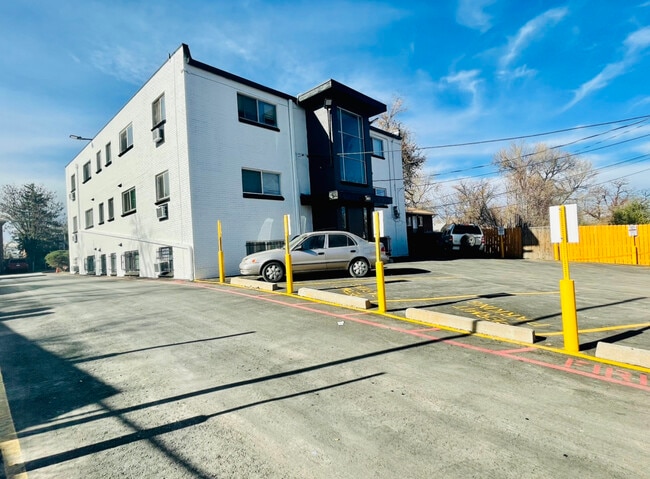 1650 Boston St Unit 201