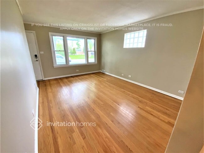 Photo - 1459 Heidorn Ave