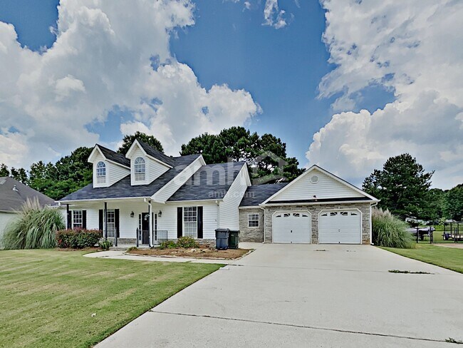 Photo - 136 Spring Meadows Ave