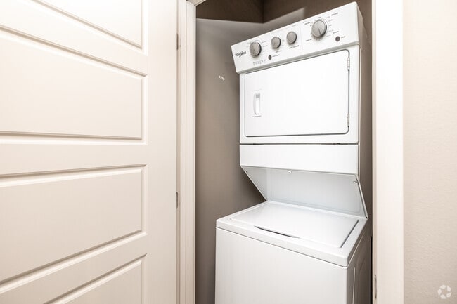 1BR Burgundy - Washer & Dryer