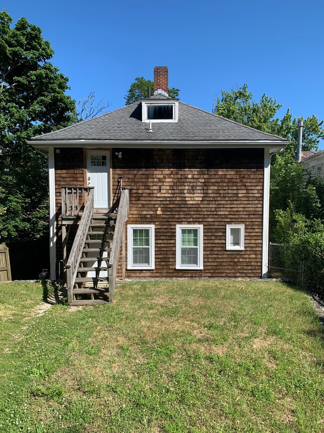 Rear entry - 13 Forest Ave