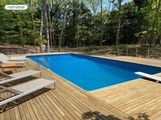 Photo - 9 Quadrant Hill Rd